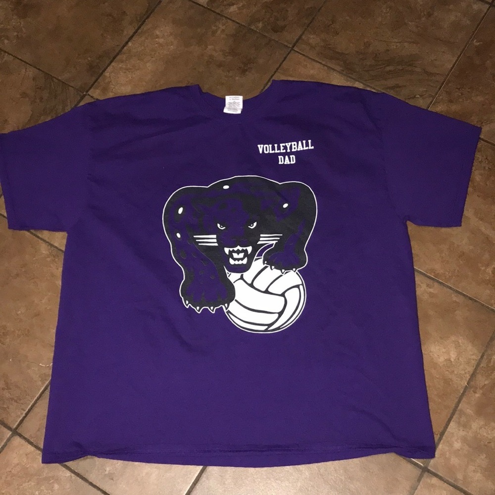 Men’s Gildan Volleyball Dad Tee